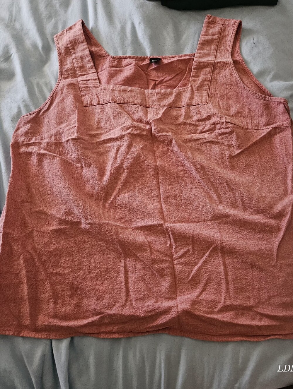2 FOR $15 SHEIN Coral Square Neck Tank Top